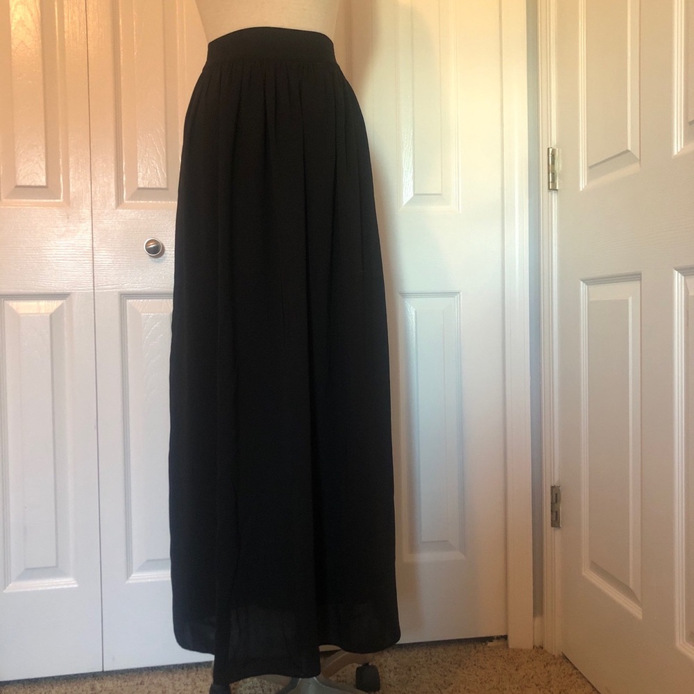 Banana Republic Chiffon Maxi Skirt